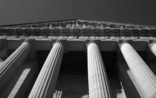 Court-house-columns-justice