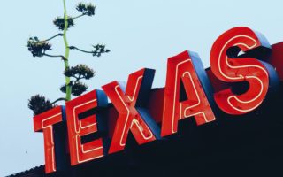 restaurant-Texas-sign