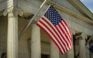 bonnie-kittle-2ERdMv4LGm8-unsplash-scaled-aspect-ratio-320-200