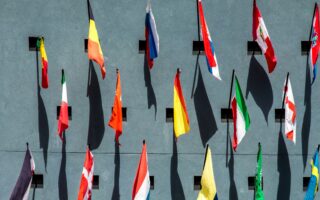 various-country-flags-scaled-aspect-ratio-320-200